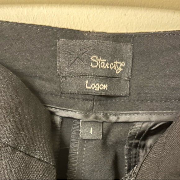 Black dress pants, junior size 1 - Picture 3 of 3